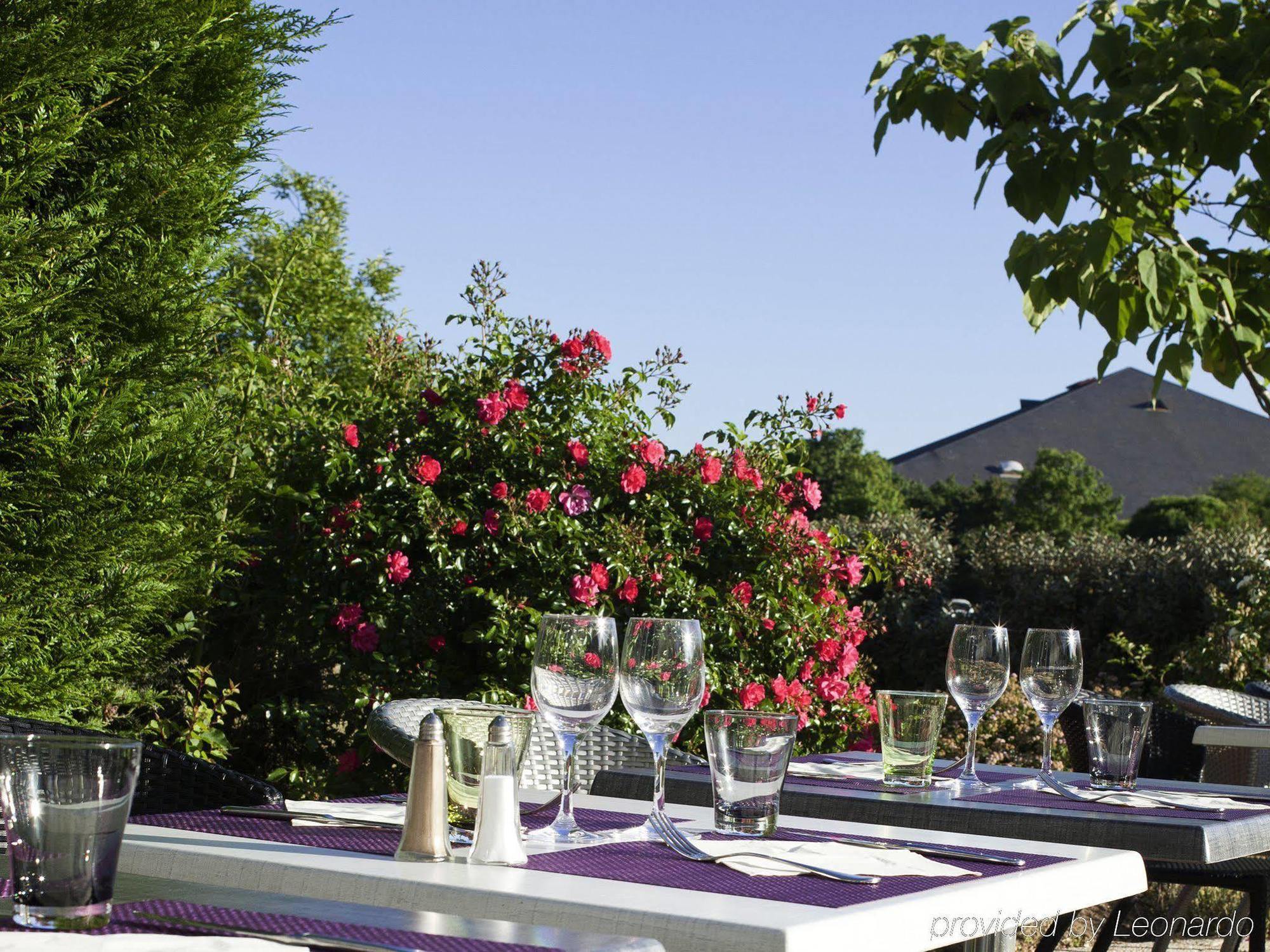 Ibis Styles Chinon Hotell Exteriör bild