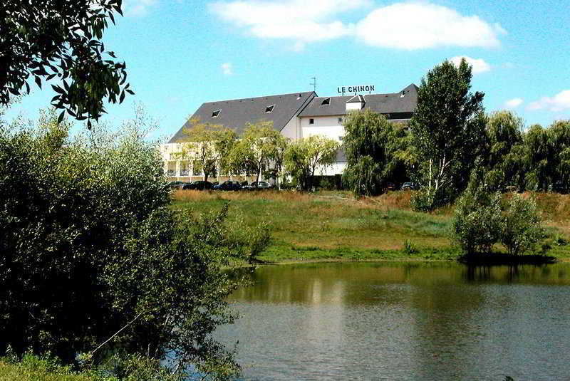 Ibis Styles Chinon Hotell Exteriör bild